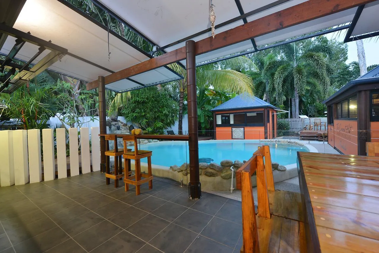 The Coconut Hut Villa Port Douglas