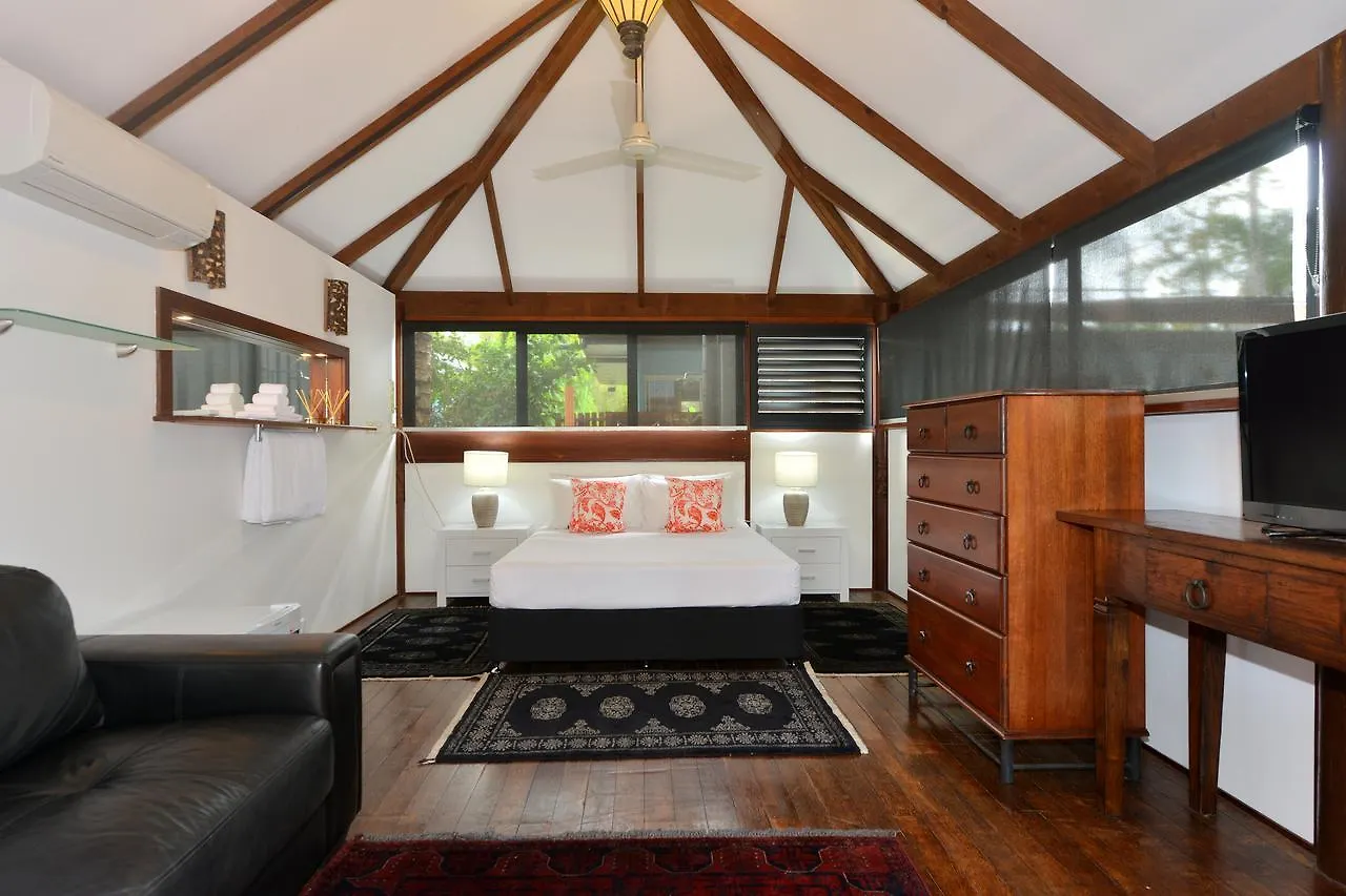 The Coconut Hut Villa Port Douglas Australia