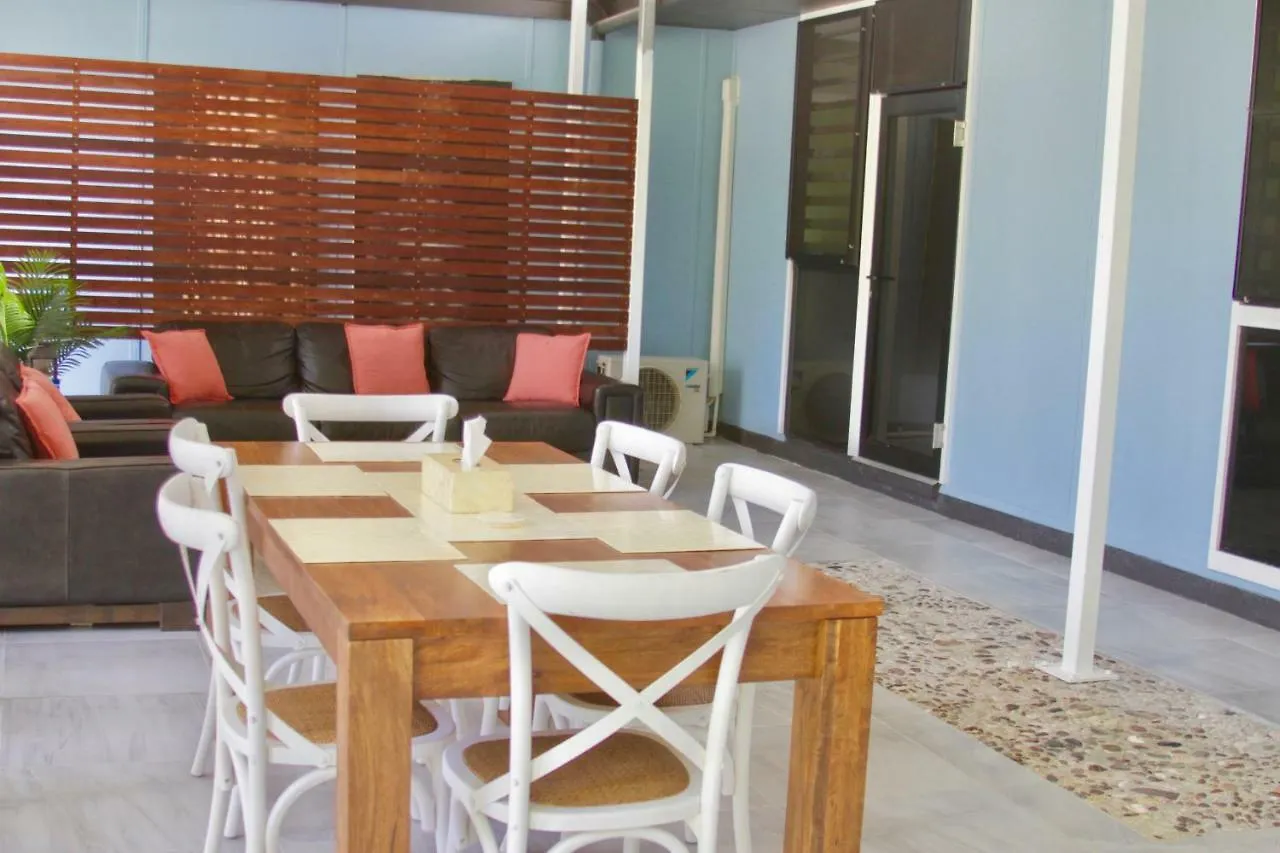 The Coconut Hut Villa Port Douglas